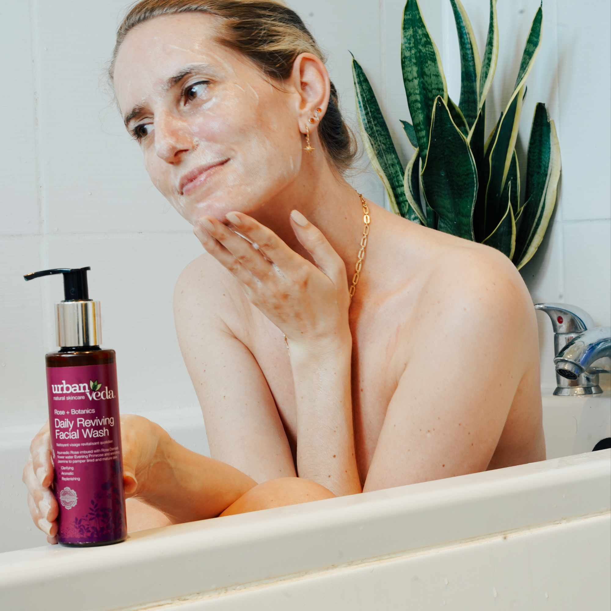 simple moisturizing facial wash - urban veda