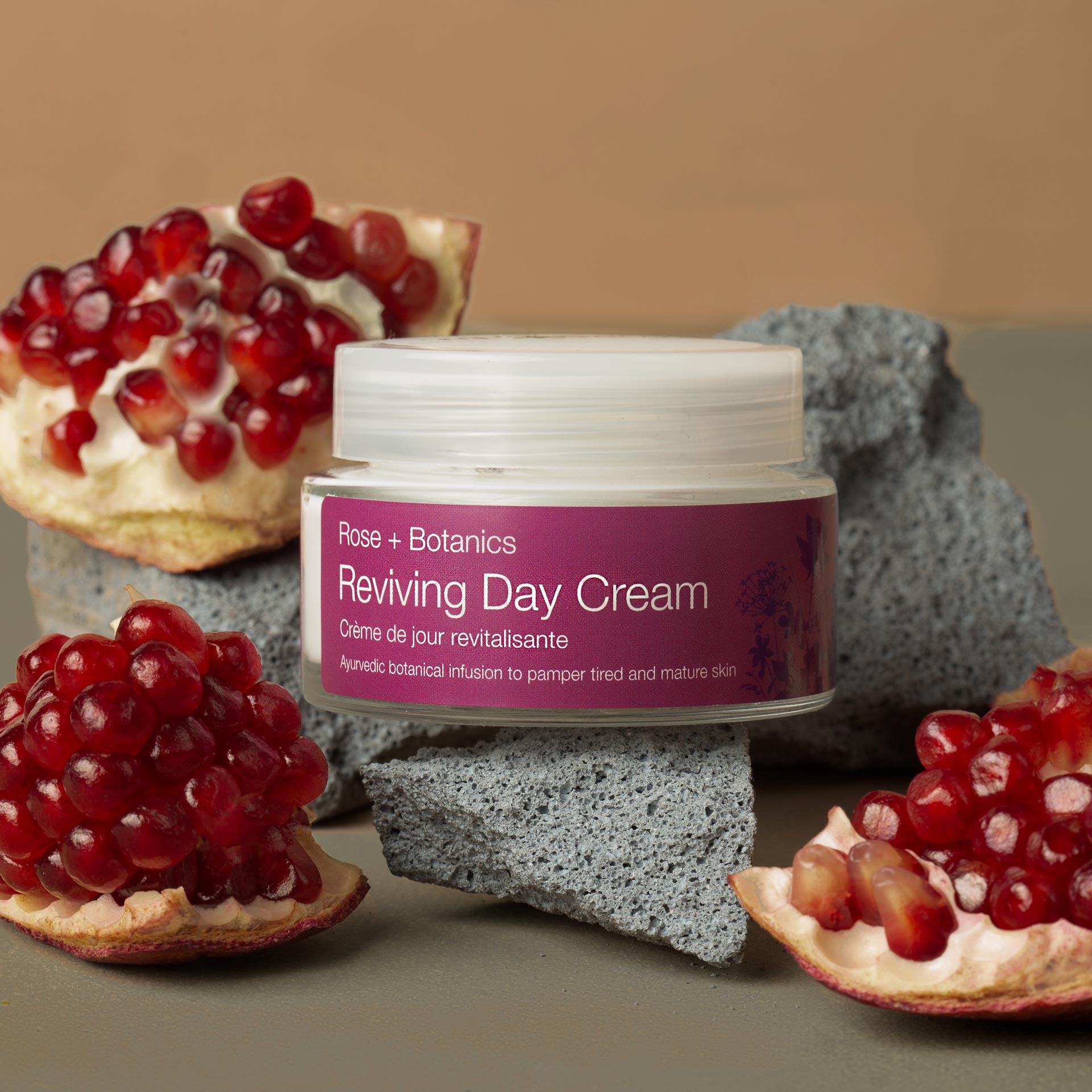 best dry skin moisturiser - urban veda
