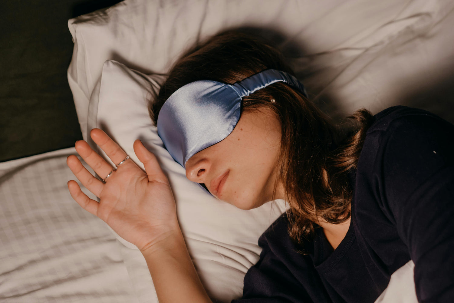 Sleeping Beauty : The importance of night cream during the winter season