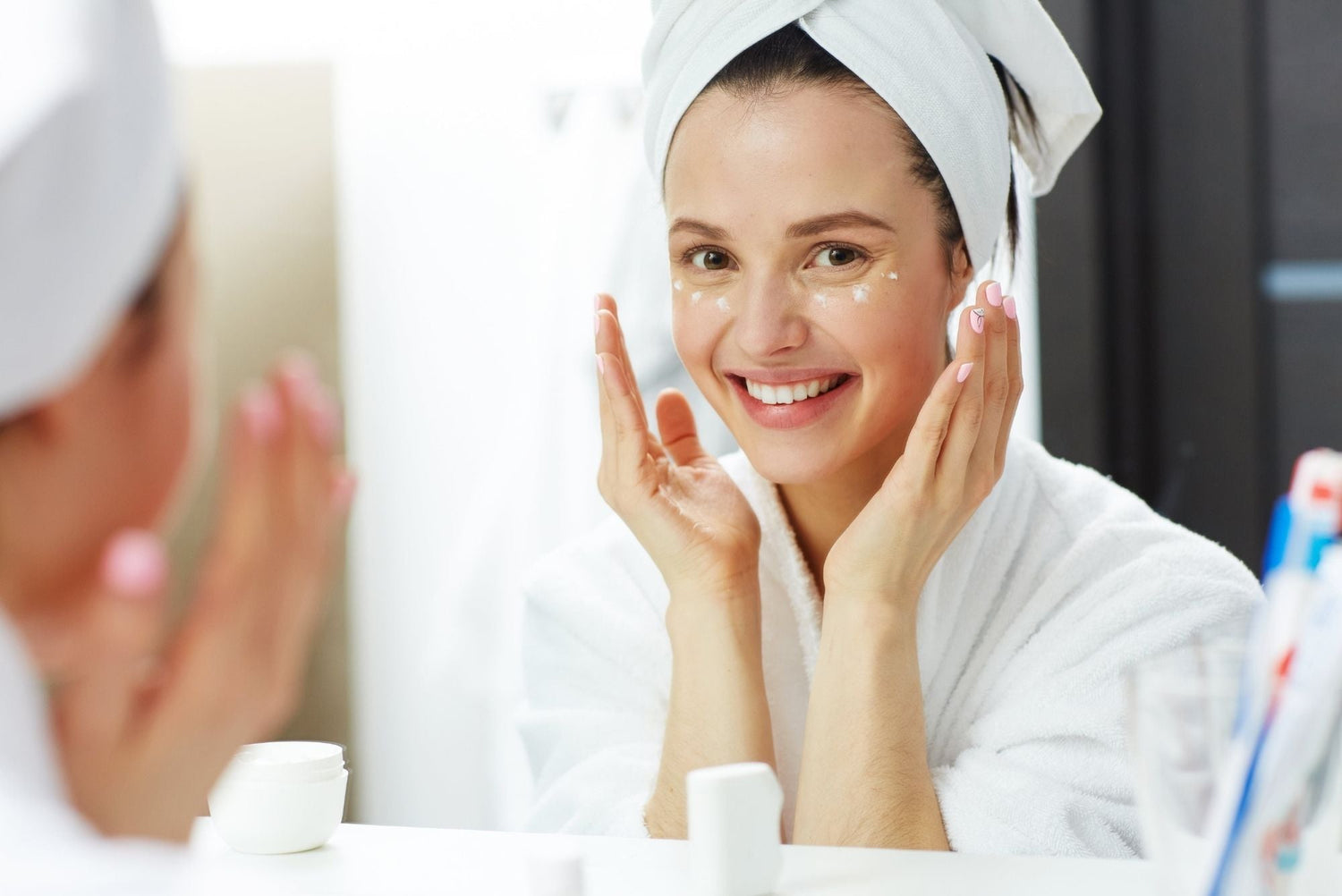 Image of a woman solving her Kapha Imbalance